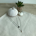 Load image into Gallery viewer, sterling silver clover &amp; pearl necklace
